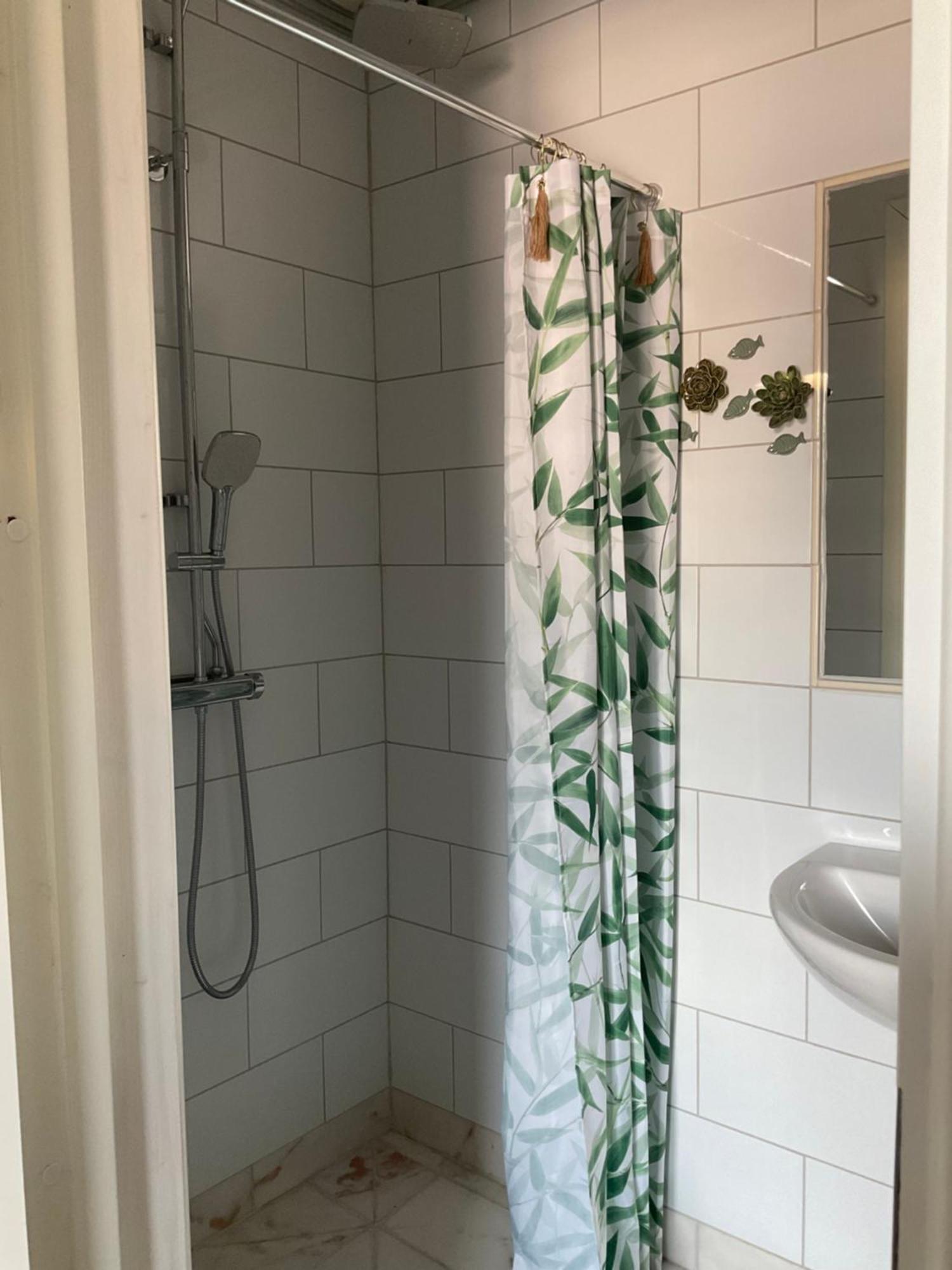 Snaellfaell Country Living - Akerbo Gard Charmigt Renoverad Flygel Kristinehamn Eksteriør bilde